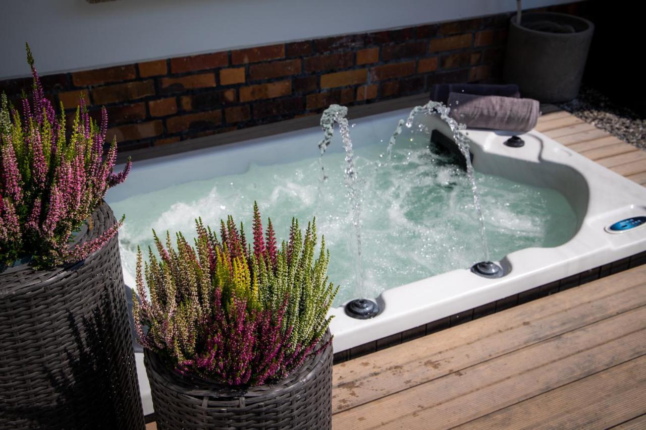 Unterschlupf Radeberg Mit Garten & Whirlpool المظهر الخارجي الصورة